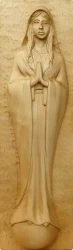 Drevorezba: Reliéf Panna Mária stojaca na guli (C18)