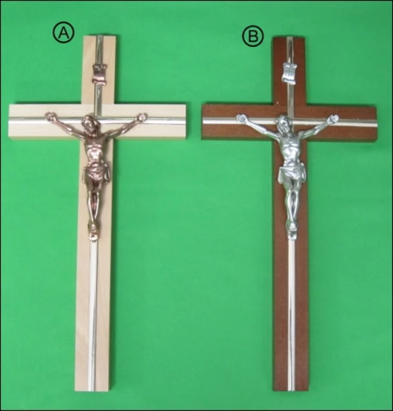 Kríž drev. s lištou / Z - 32cm
