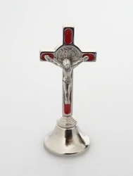 Krížik kov. na postavenie (PG207/B-N) Benediktínsky – červený